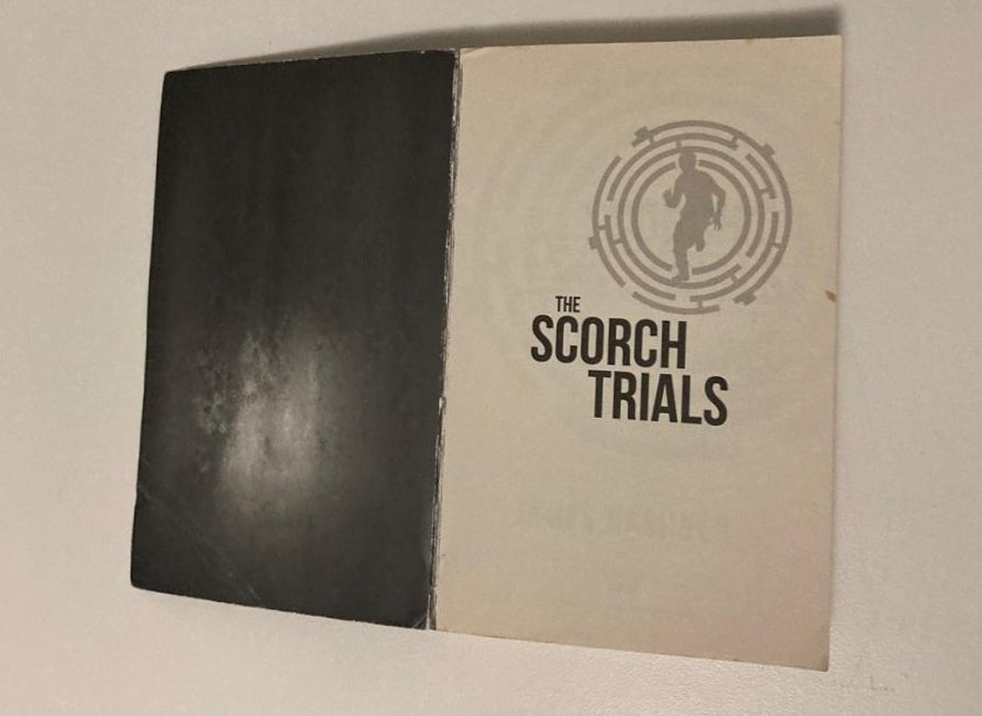 The scorch trials - James Dashner (The Maze Runner #2)