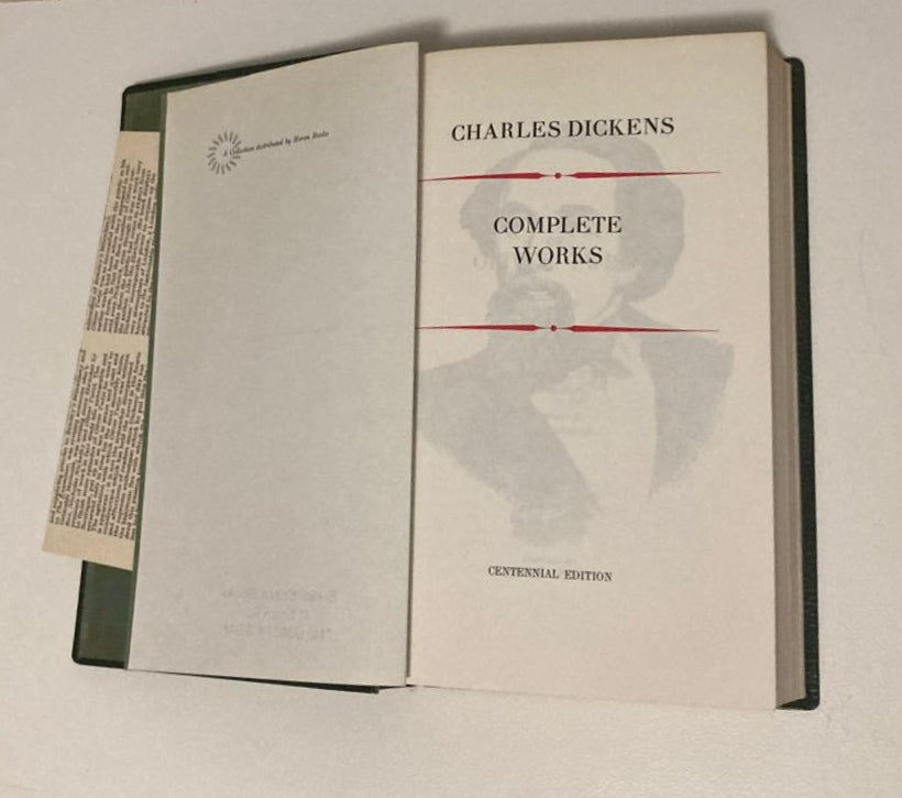 Oliver Twist - Charles Dickens (Centennial edition)