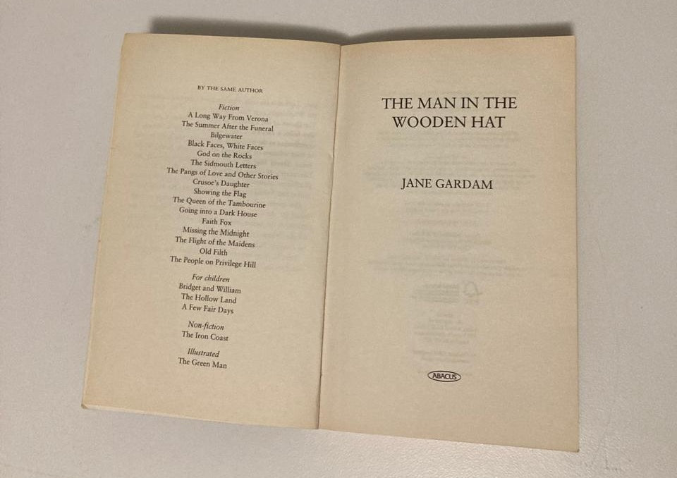 The man in the wooden hat - Jane Gardam