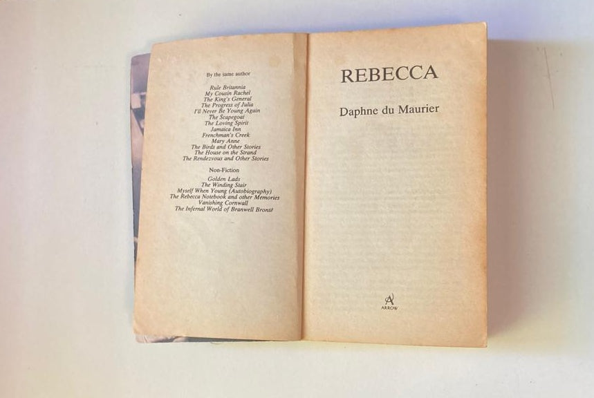 Rebecca - Daphne du Maurier