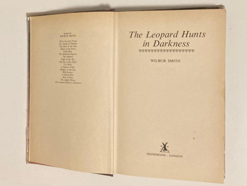 The leopard hunts in darkness - Wilbur Smith (First edition; Ballantyne #4)