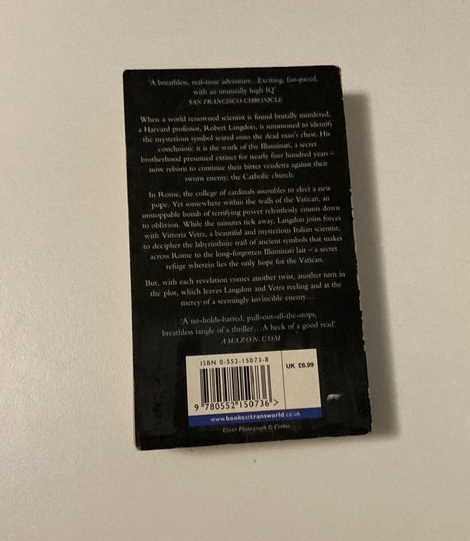 Angels and demons - Dan Brown (Robert Langdon #1)