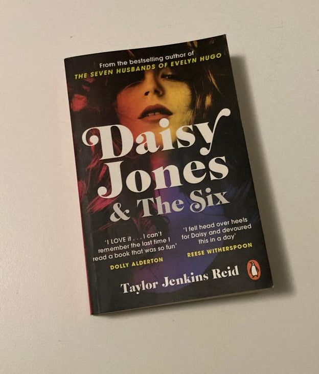 Daisy Jones & the Six - Taylor Jenkins Reid