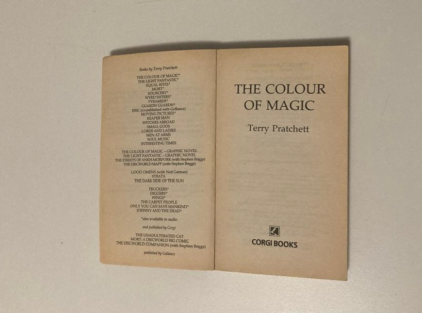 The colour of magic - Terry Pratchett (Discworld #1)