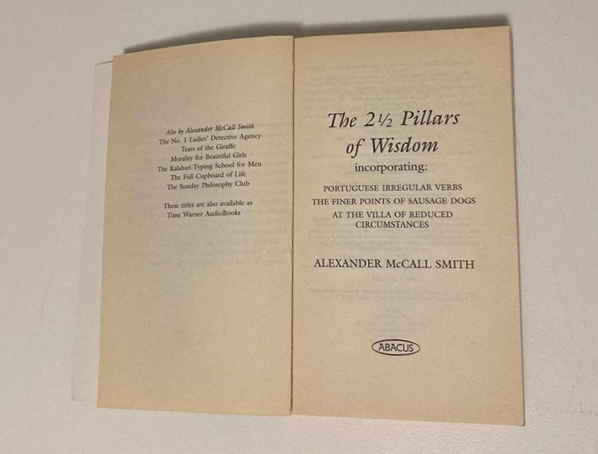 The 2½ pillars of wisdom - Alexander McCall Smith (Portuguese Irregular Verbs #1-3)