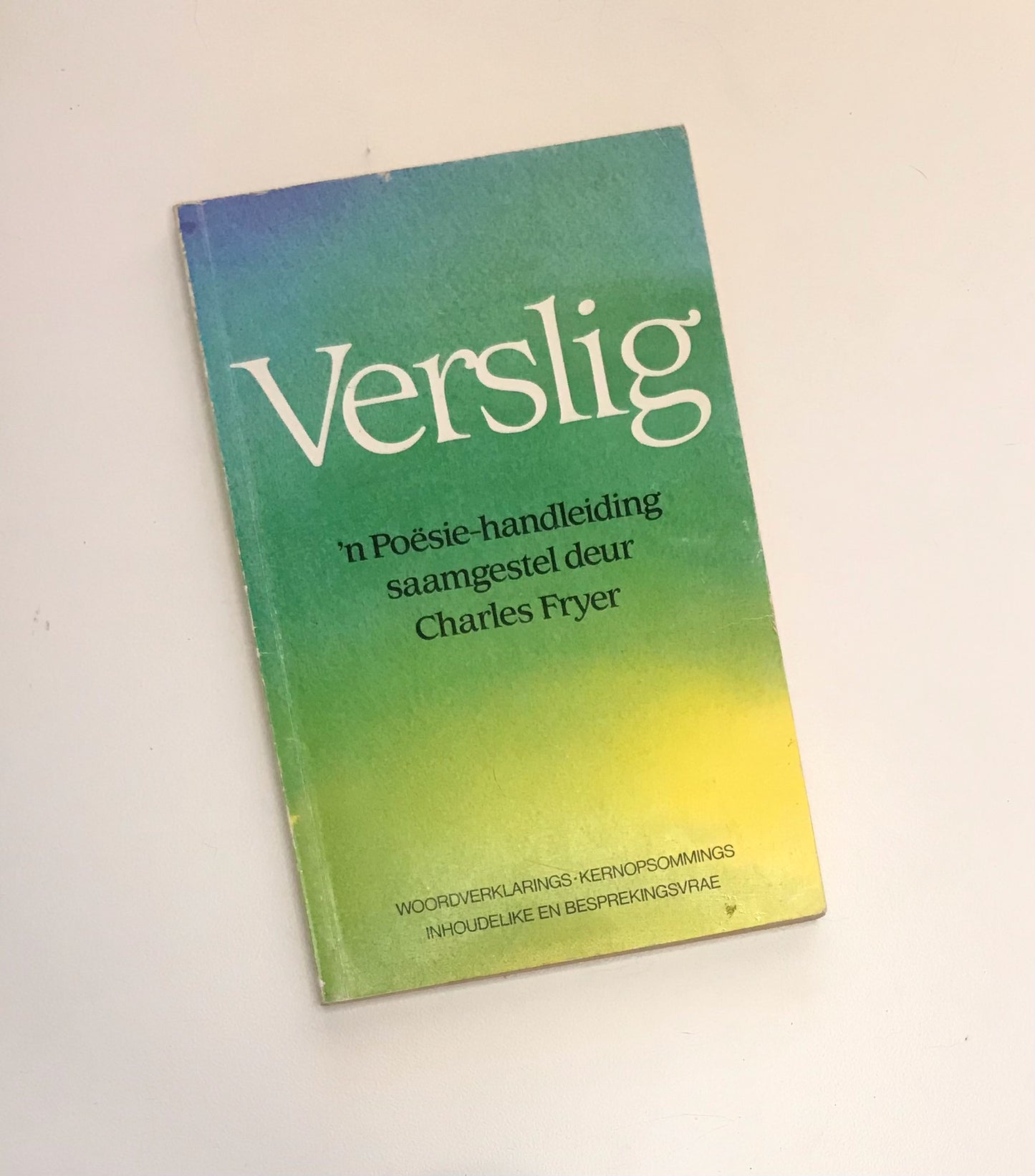 Verslig: ’n Poësiehandleiding saamgestel deur Charles Fryer