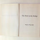 The hole in the hedge - Mario Marchiò